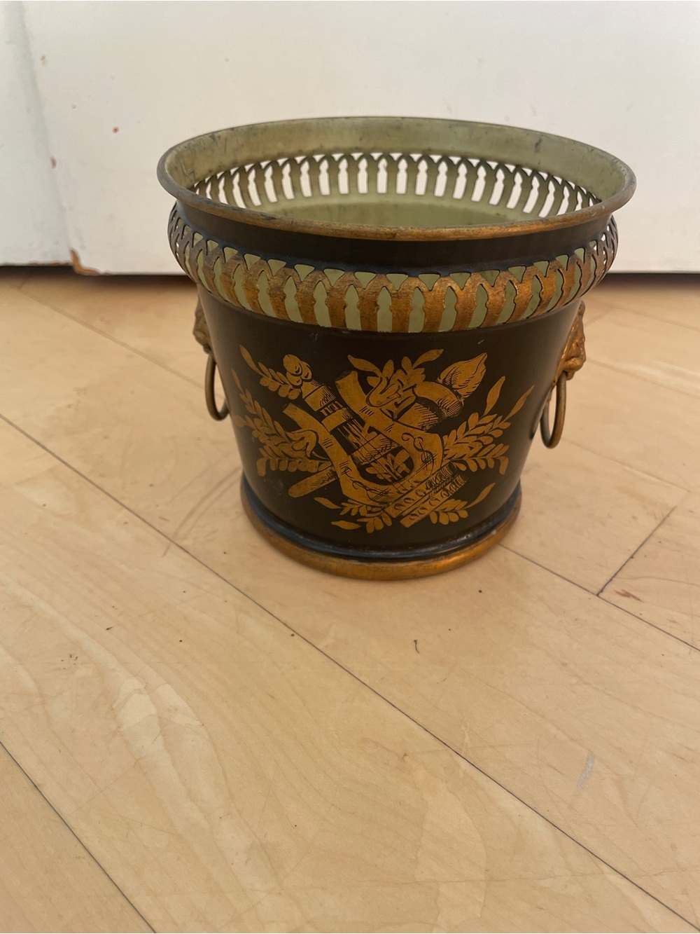 vintage French Neoclassical-style black and gold tole cachepot
